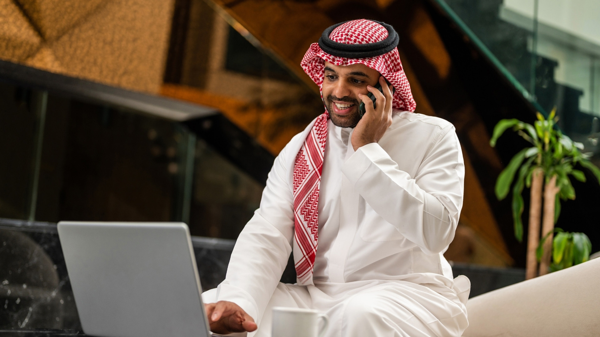 Mastering Lifecycle Construction: 4 Phases for Saudi Contractors