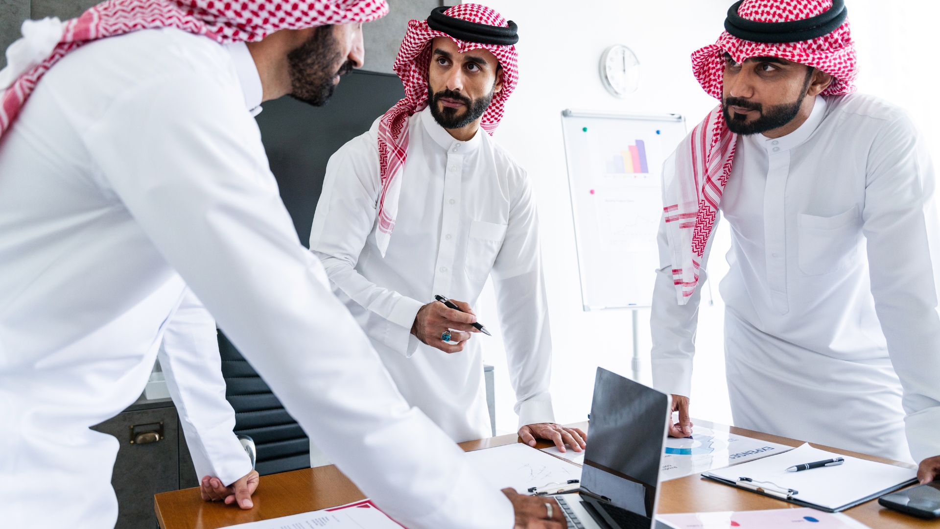 Ledger Meaning in Action: How Transactions Flow to Financial Reports in Saudi Accounting