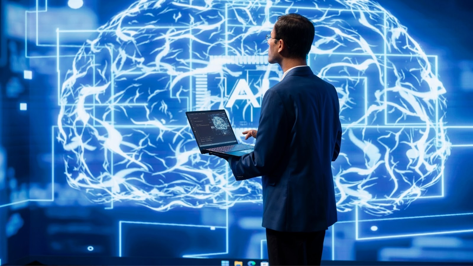 AI Sales Forecasting Use Cases Across the Sales Cycle