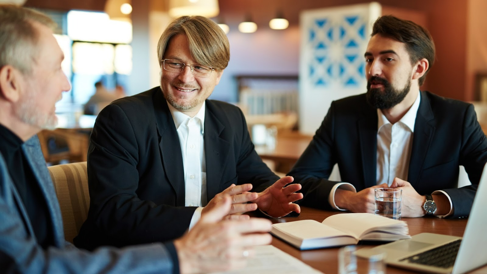 Who Really Benefits From Field Service Management?