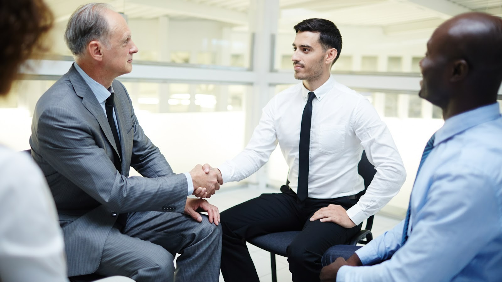 Why Businesses Are Switching to FSM?