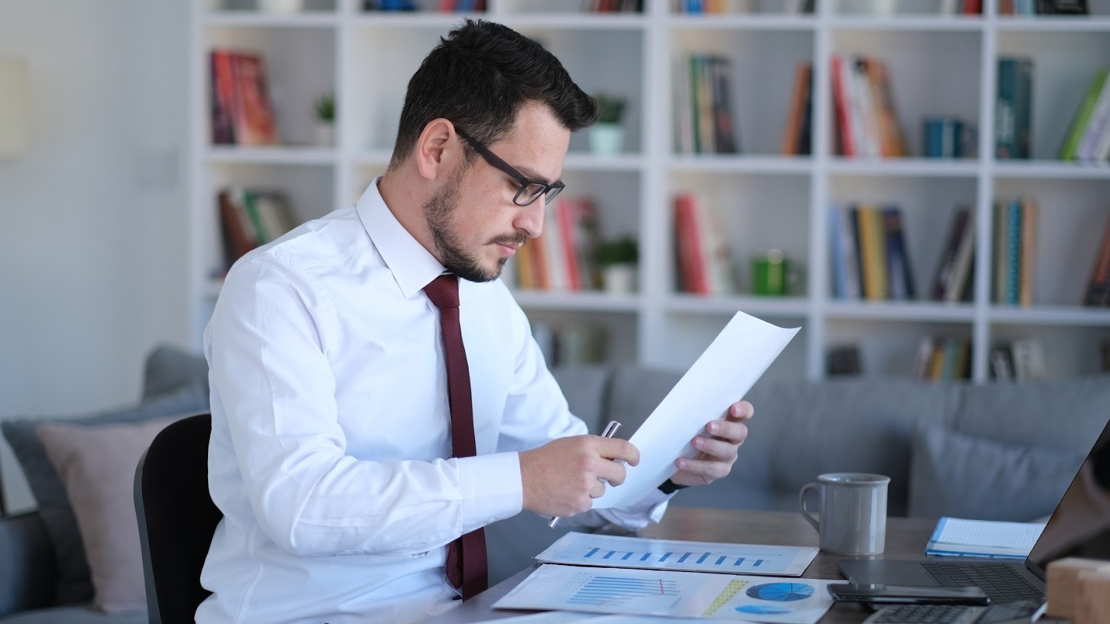 Monitor and Improve Receivable Days at Scale with HAL ERP