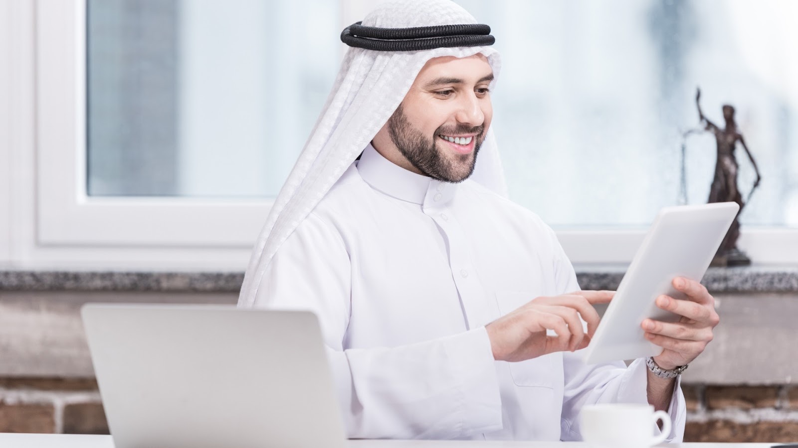 How to Choose an Integrated System for Stock Control?