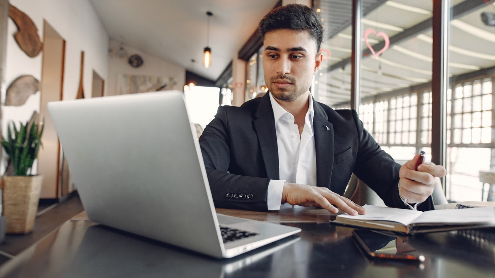 8 Signs Your Distribution Has Outgrown Its Current System