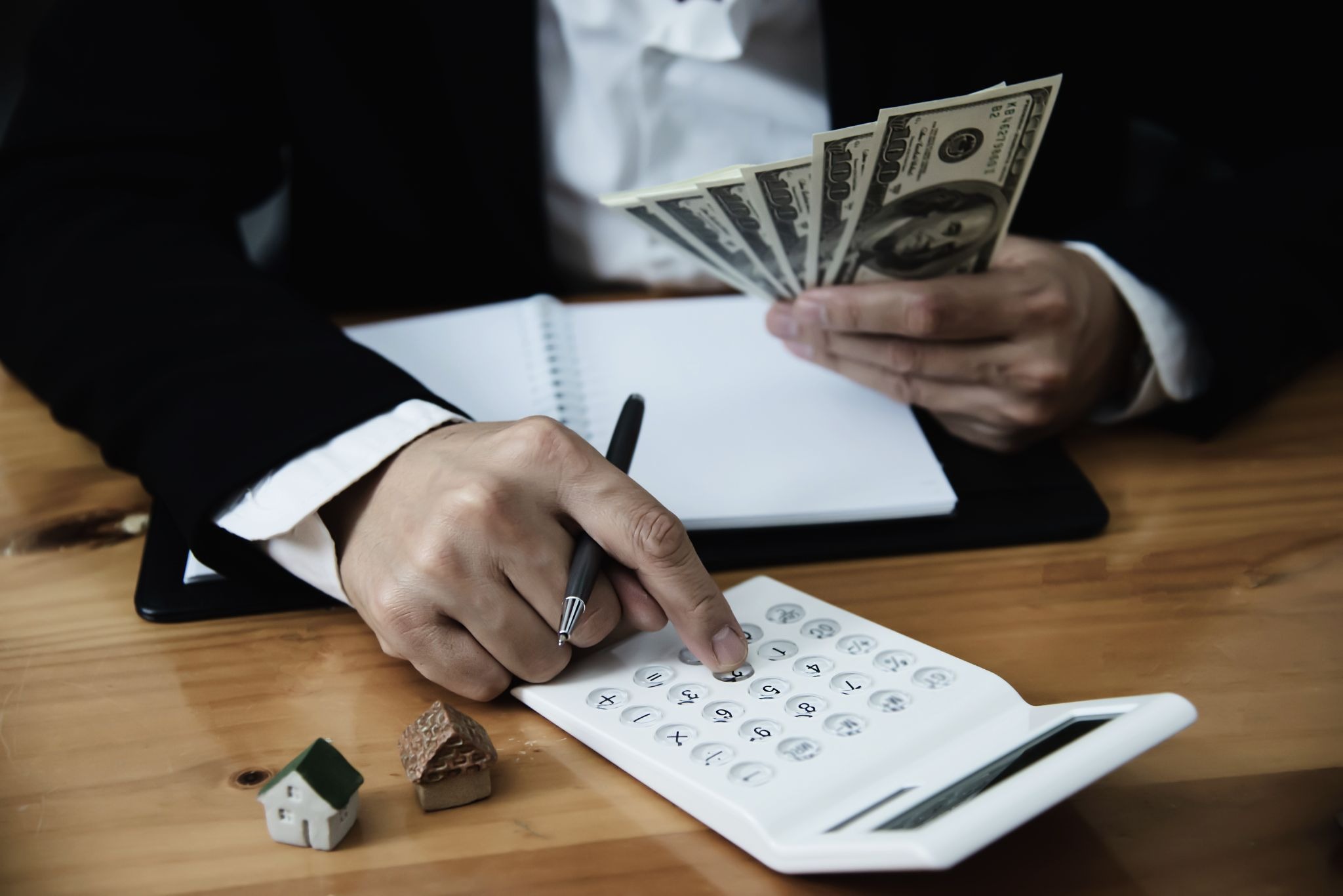 How Unbilled Revenue Occurs in Business Models