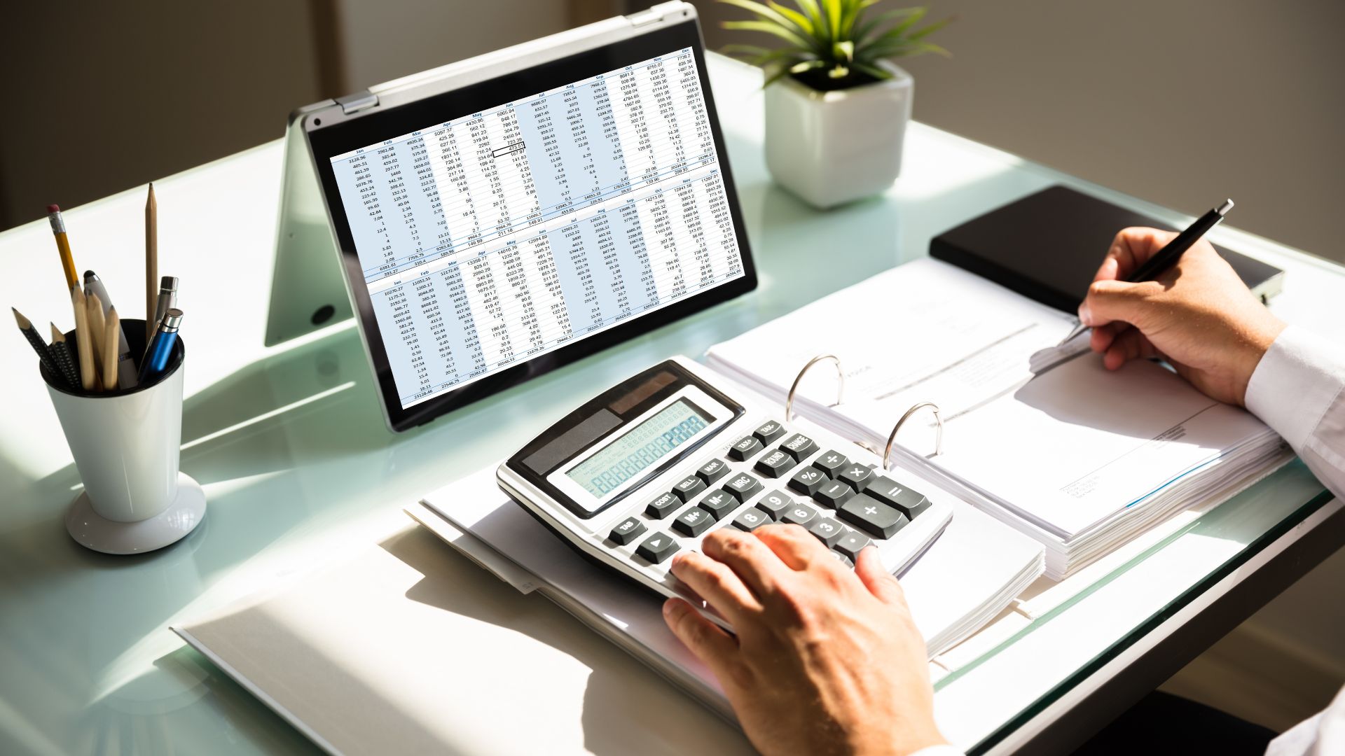VAT Invoice Checklist for Saudi Businesses: Avoid Errors Before They Cost You