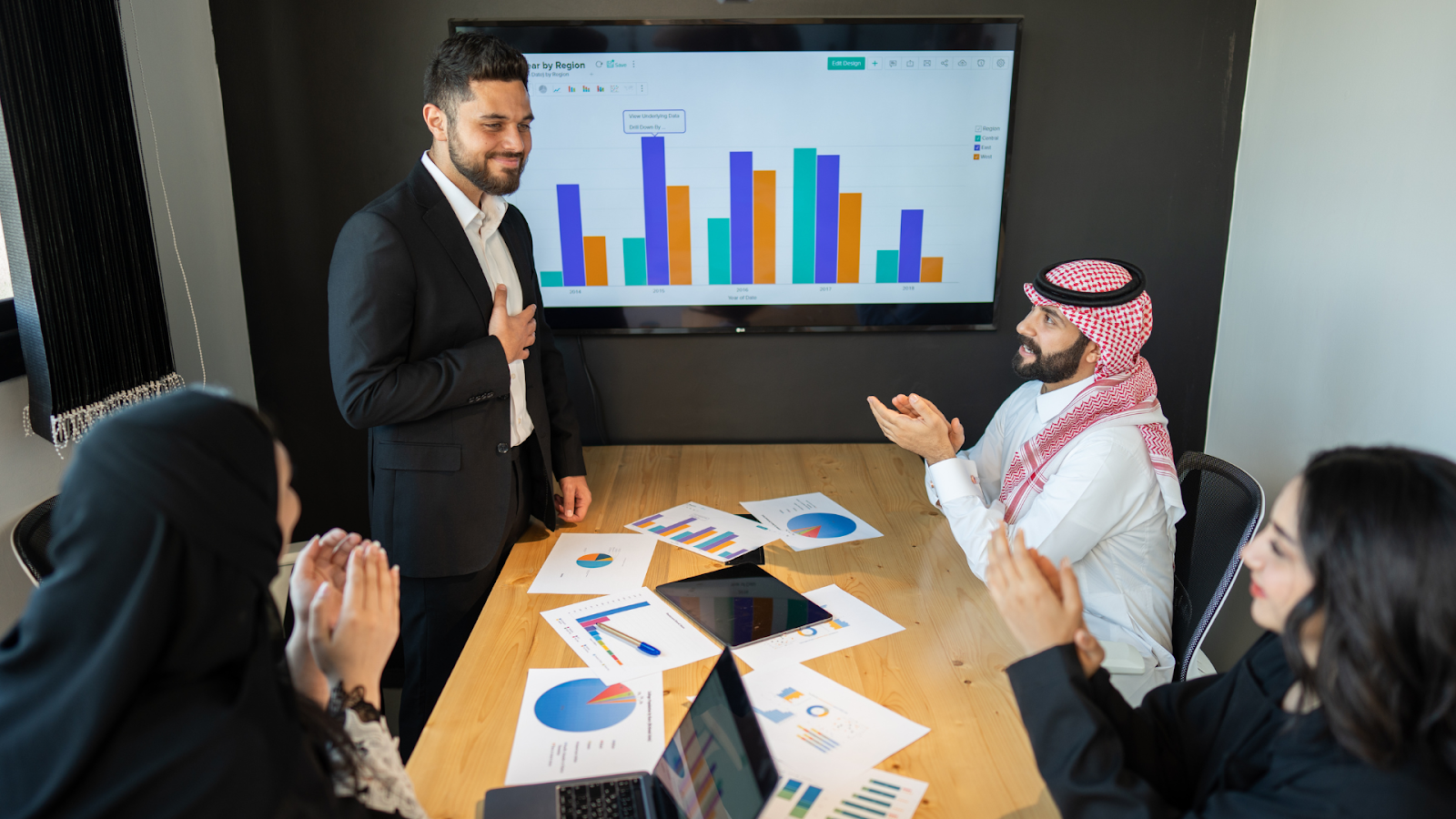 التعاقد من الباطن في المشتريات: الأنواع، وآلية العمل، والفوائد، وأفضل الممارسات