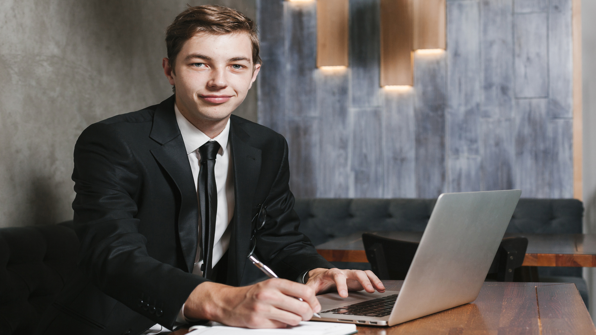 How ERP Extends Inventory Management Beyond Excel