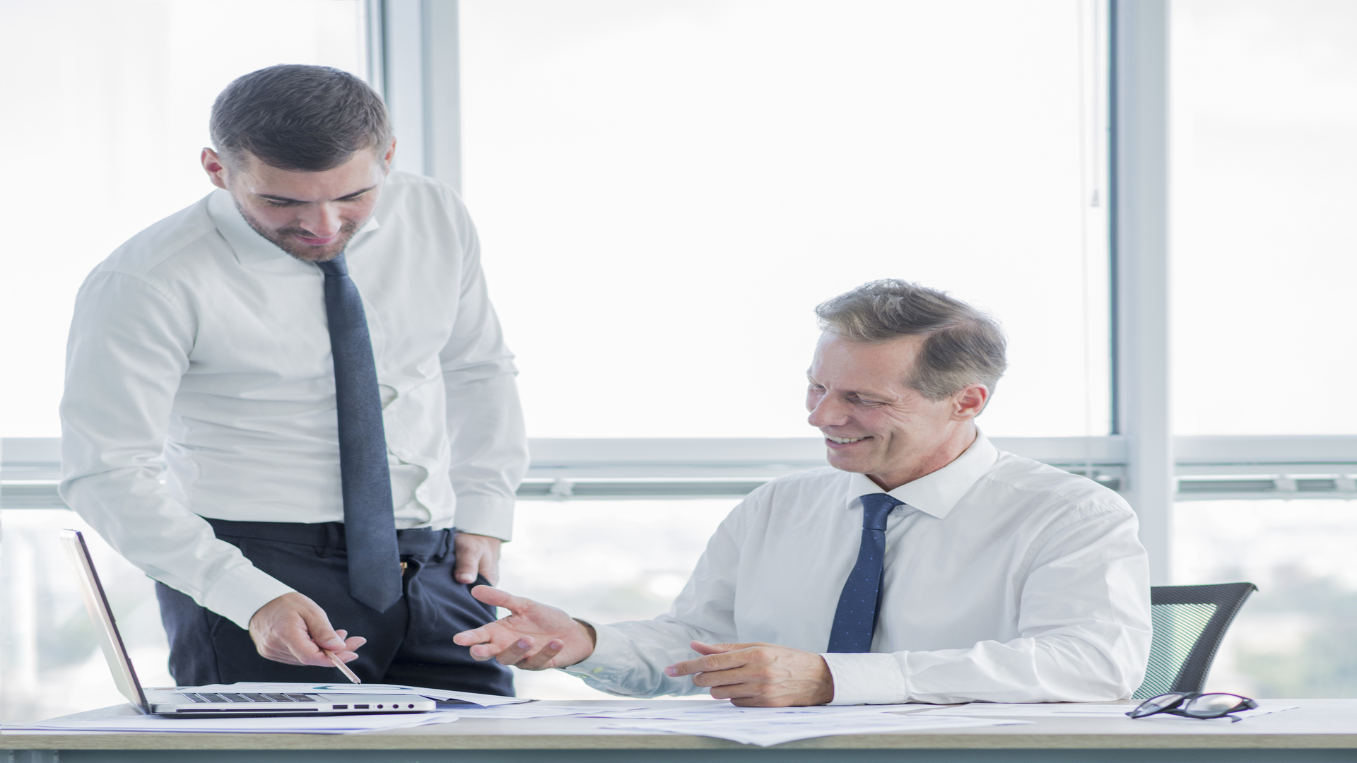 How Is Overtime Calculated in the UAE?