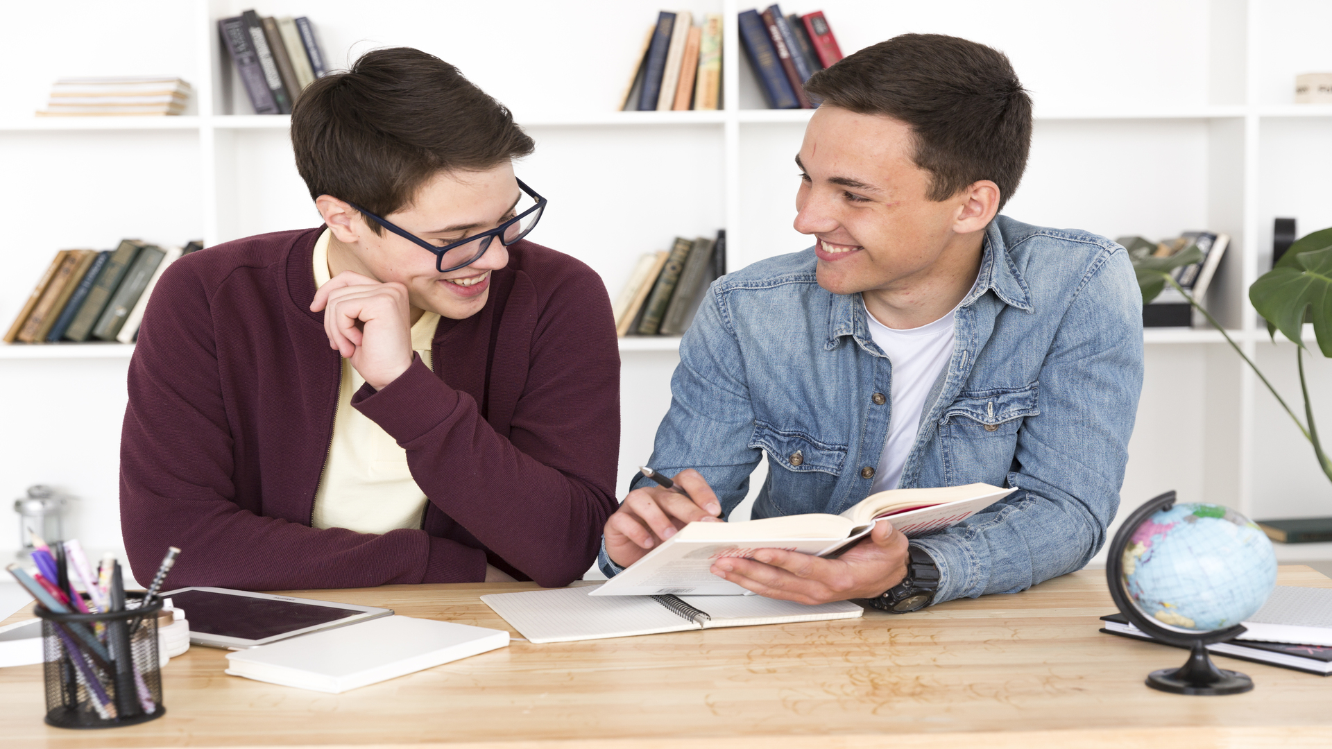 Vocational Education vs University: Which Path Is Right for You?