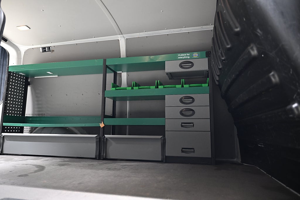 Volkswagen Transporter T6 L2H1, aménagement du chargement