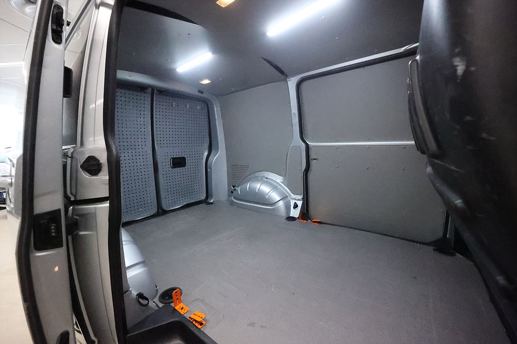 Volkswagen Transporter T6 4Motion, espace de chargement