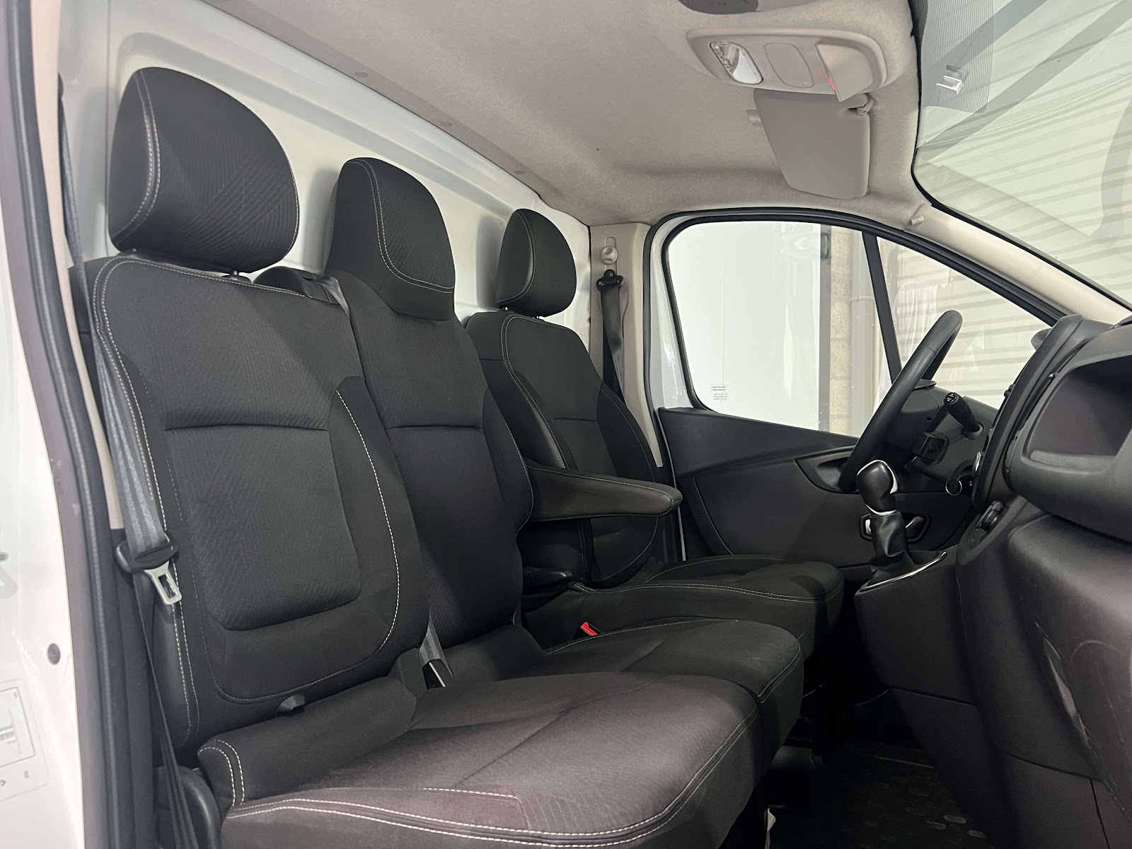 Renault Trafic L1H1, banquette passager