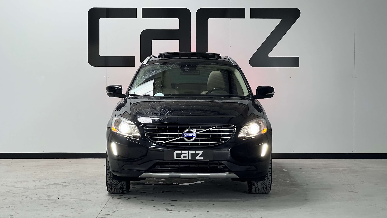 Volvo XC60 Summum, face avant