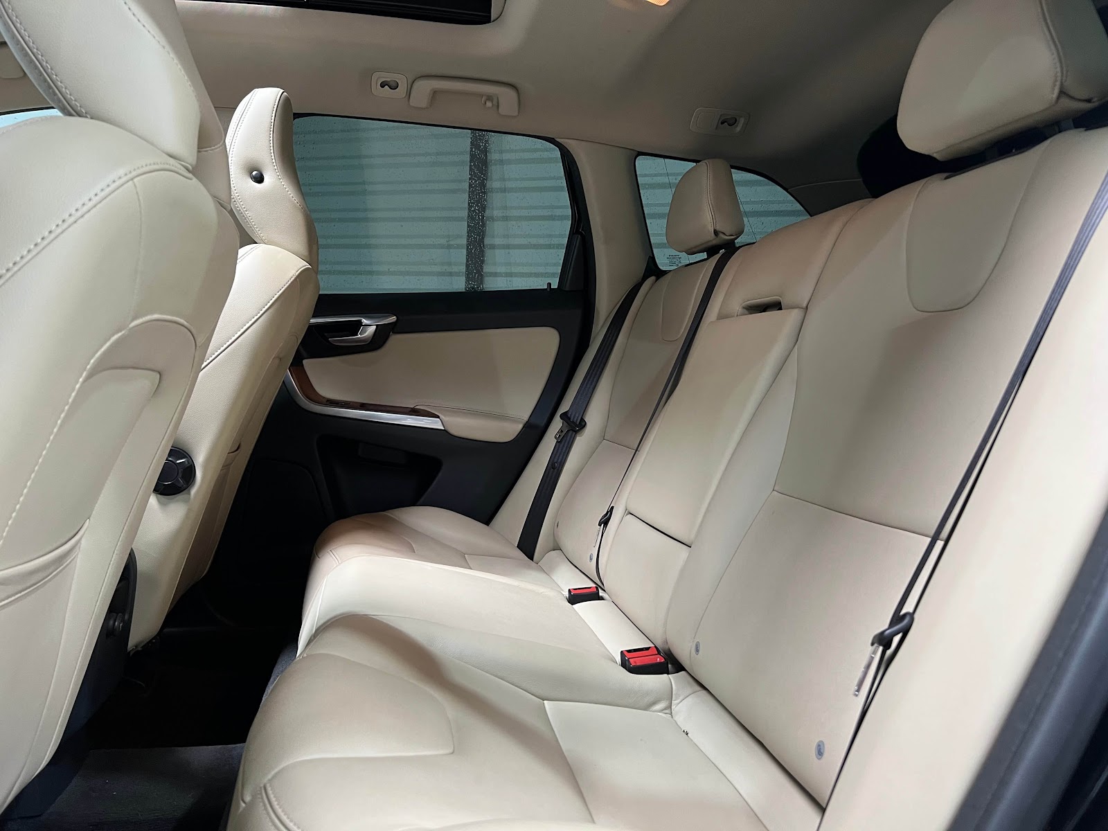 Volvo XC60 Summum, places arrière