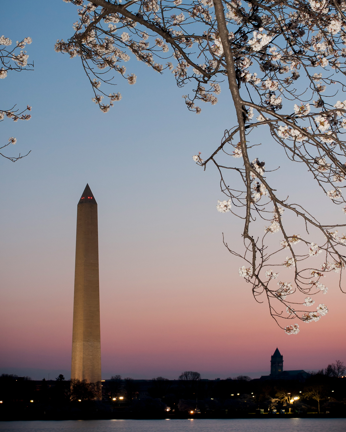 The Washington monument in Washington DC