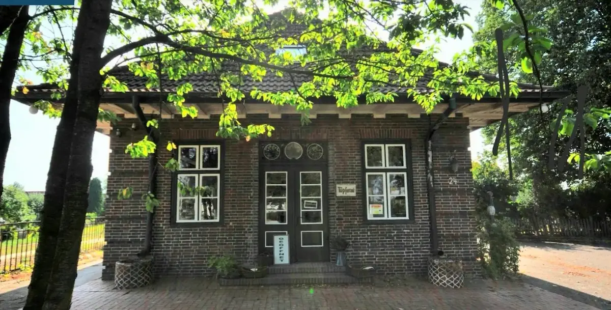 Töpferei im alten Bahnhof Gleschendorf