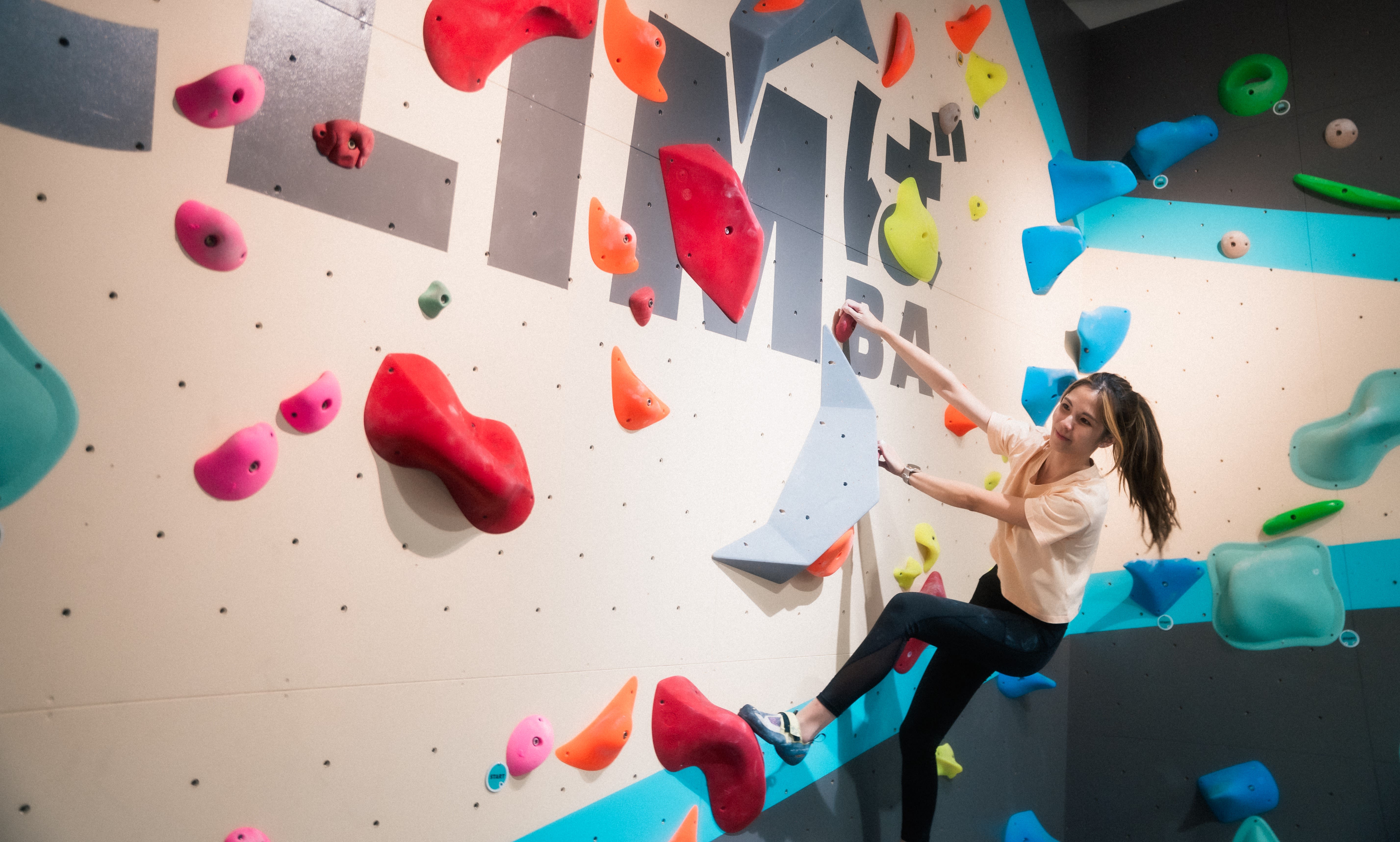 Climba's 3,200 sqft gym floor and 4.5 metre wall