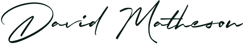 Viviana Vazques, Sr. Content Manager signature