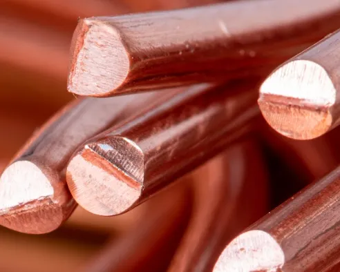 Aluminium prices fall to a 15-week low on record output in China