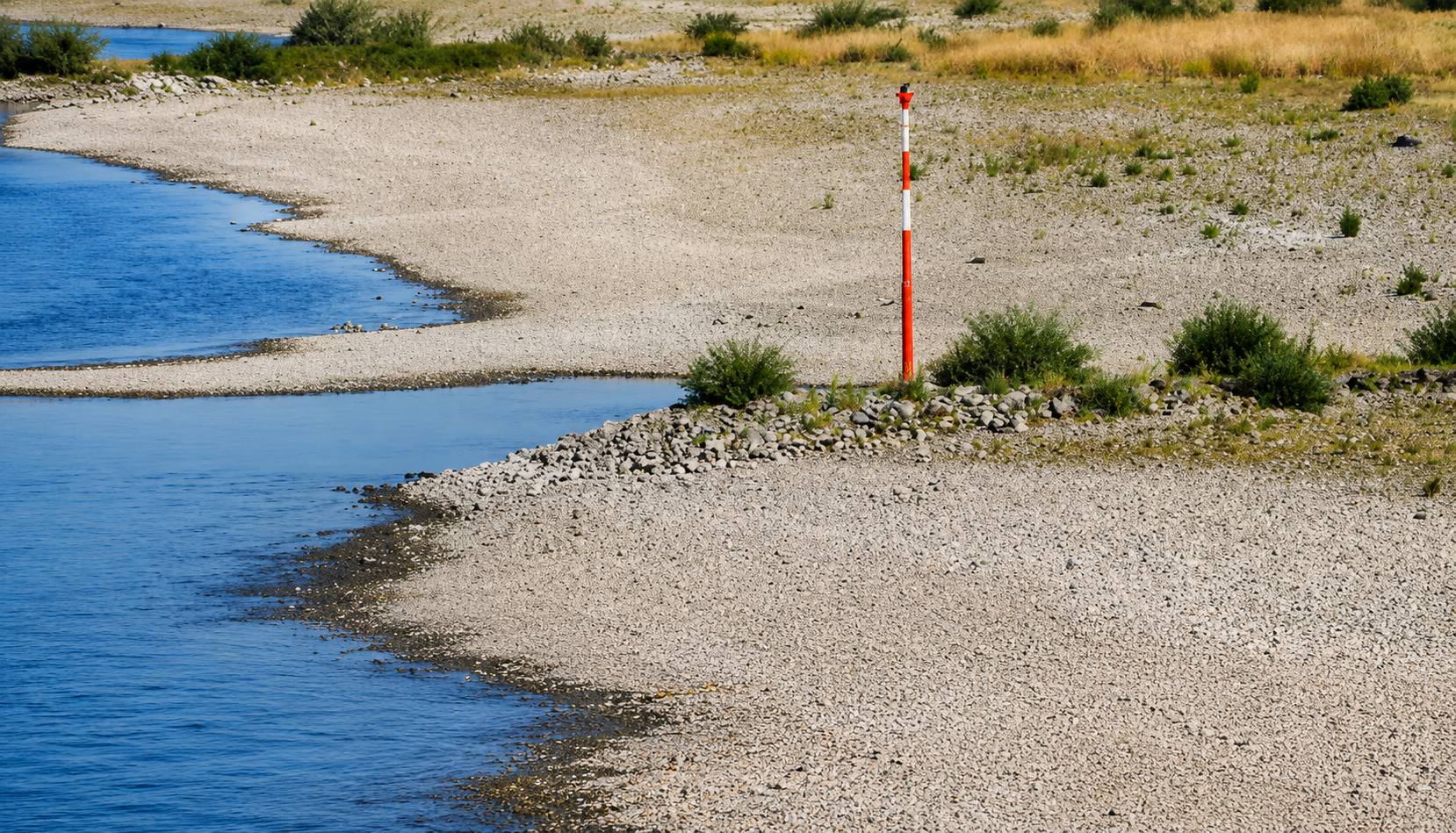 Water levels, heat and stretched rail capacity stress German logistics