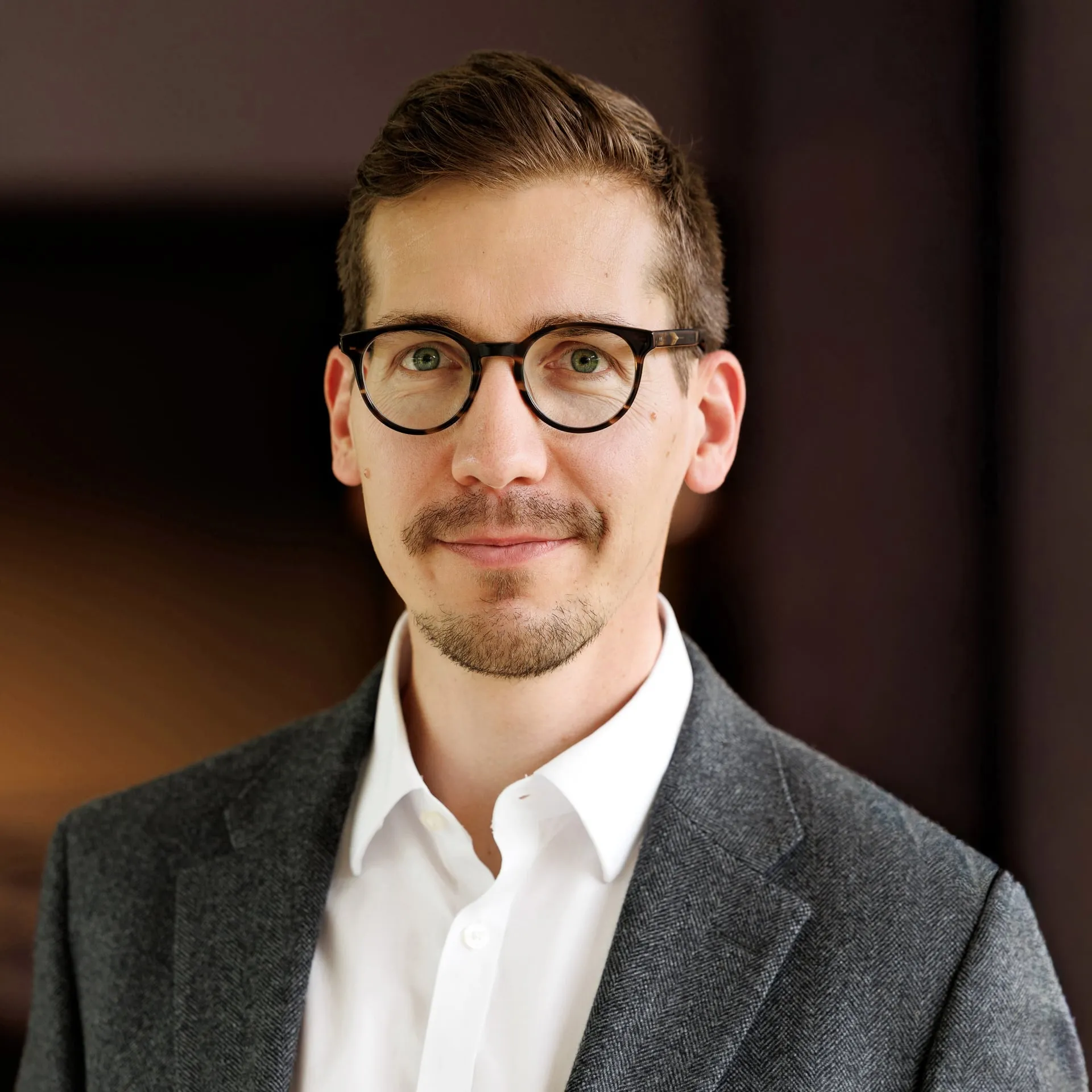 Adam Bartos