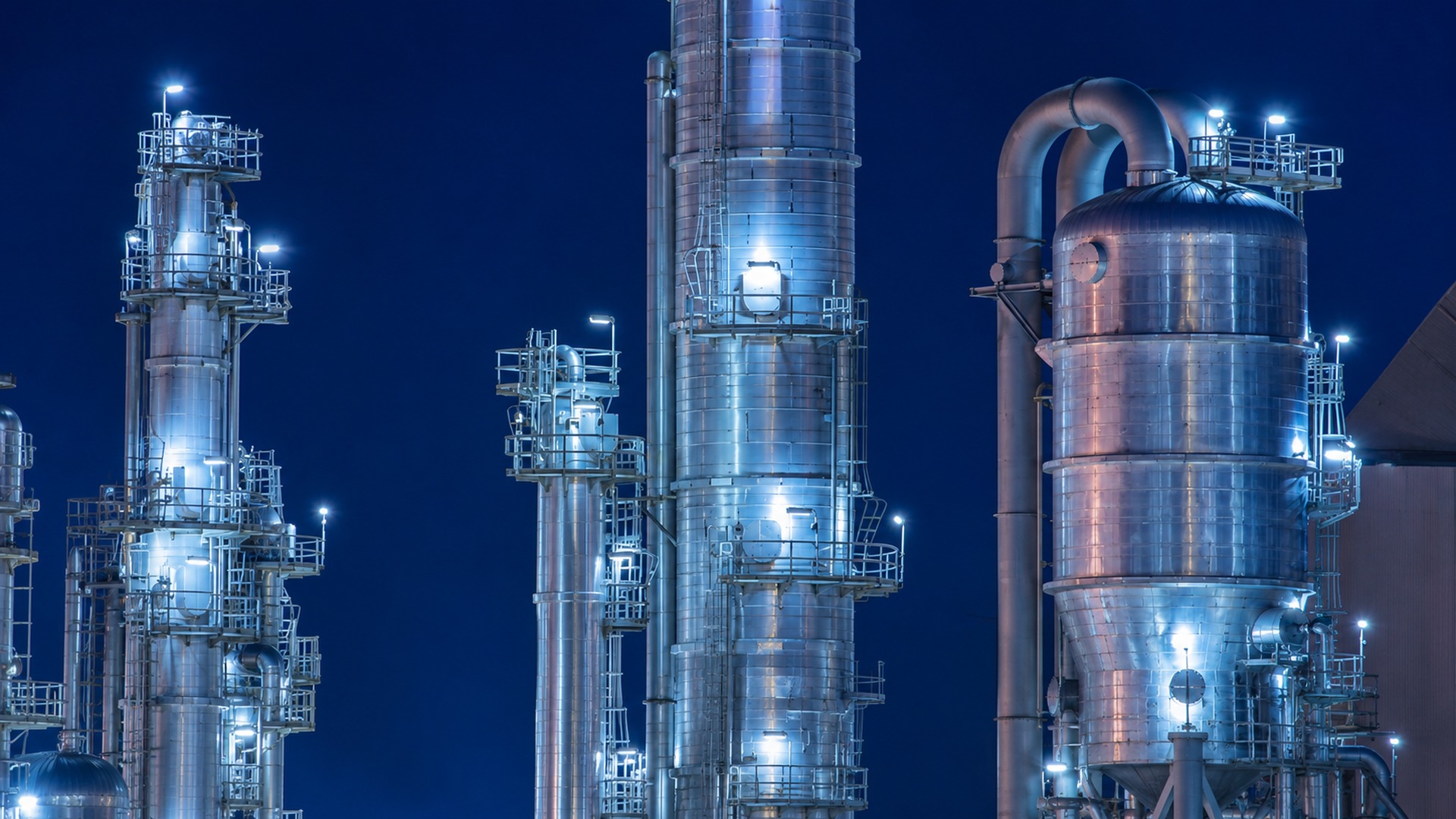 Europe’s refinery runs strengthen in 2026, but demand struggles under elevated fuel prices
