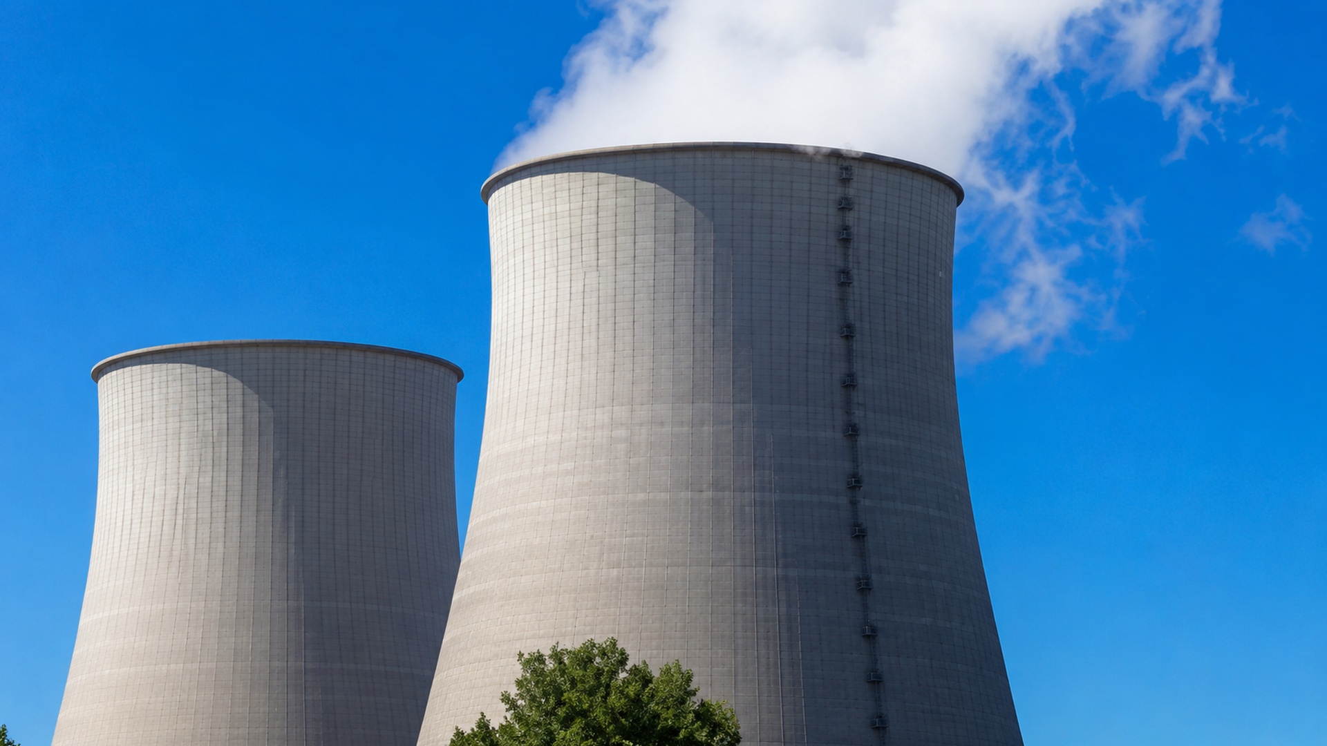 Can strong French nuclear fleet utilisation absorb outage headwinds?