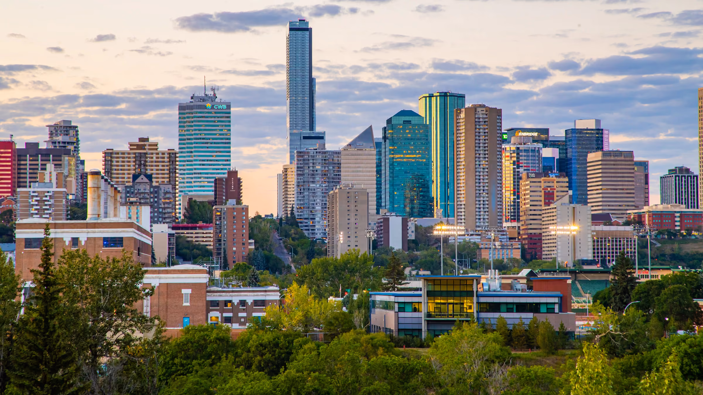 Edmonton, AB: cityscape and local surroundings