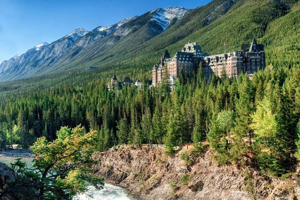 Fairmont Banff Springs in Banff: Fairmont Banff Springs: Luxury on the Edge of Wilderness