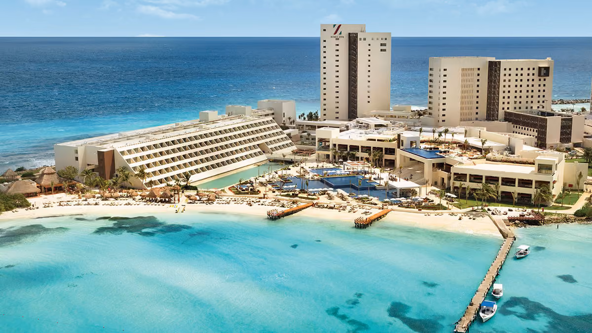 Hyatt Ziva Cancun in Cancun: Hyatt Ziva Cancun Aerial View
