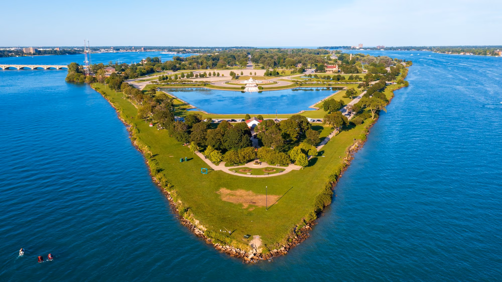 Belle Isle Park in Detroit: Belle Isle’s Triangular Tip