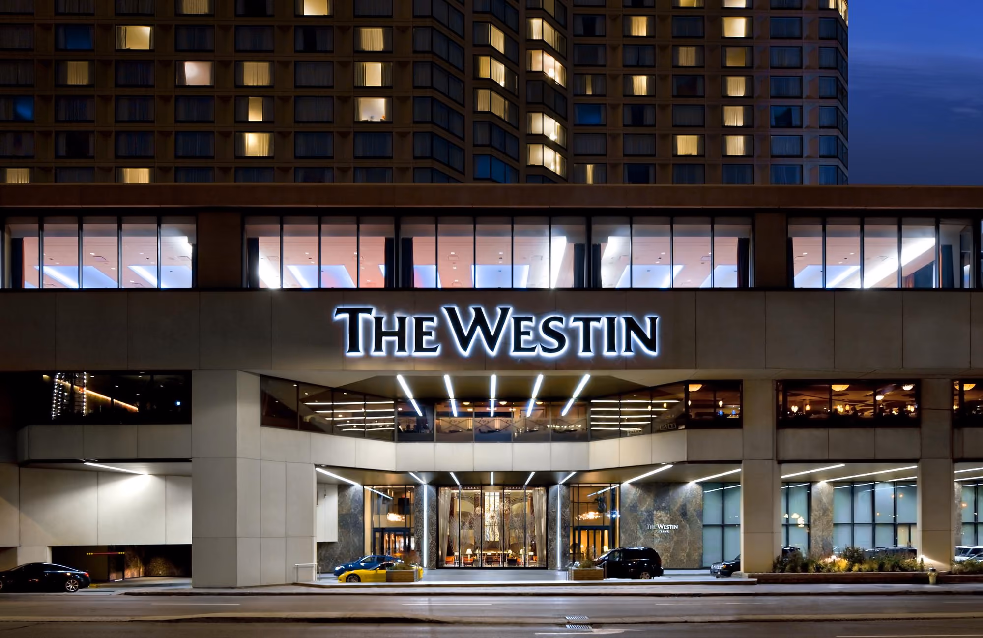 The Westin Ottawa in Ottawa: The Westin Ottawa Hotel Entrance