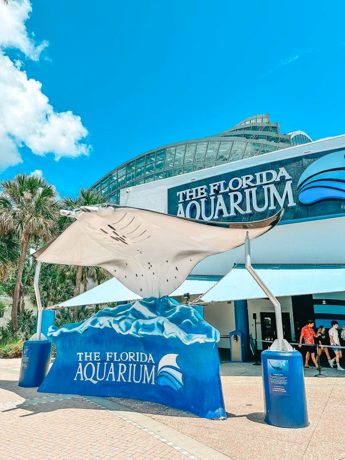 The Florida Aquarium in Tampa: The Florida Aquarium Entrance
