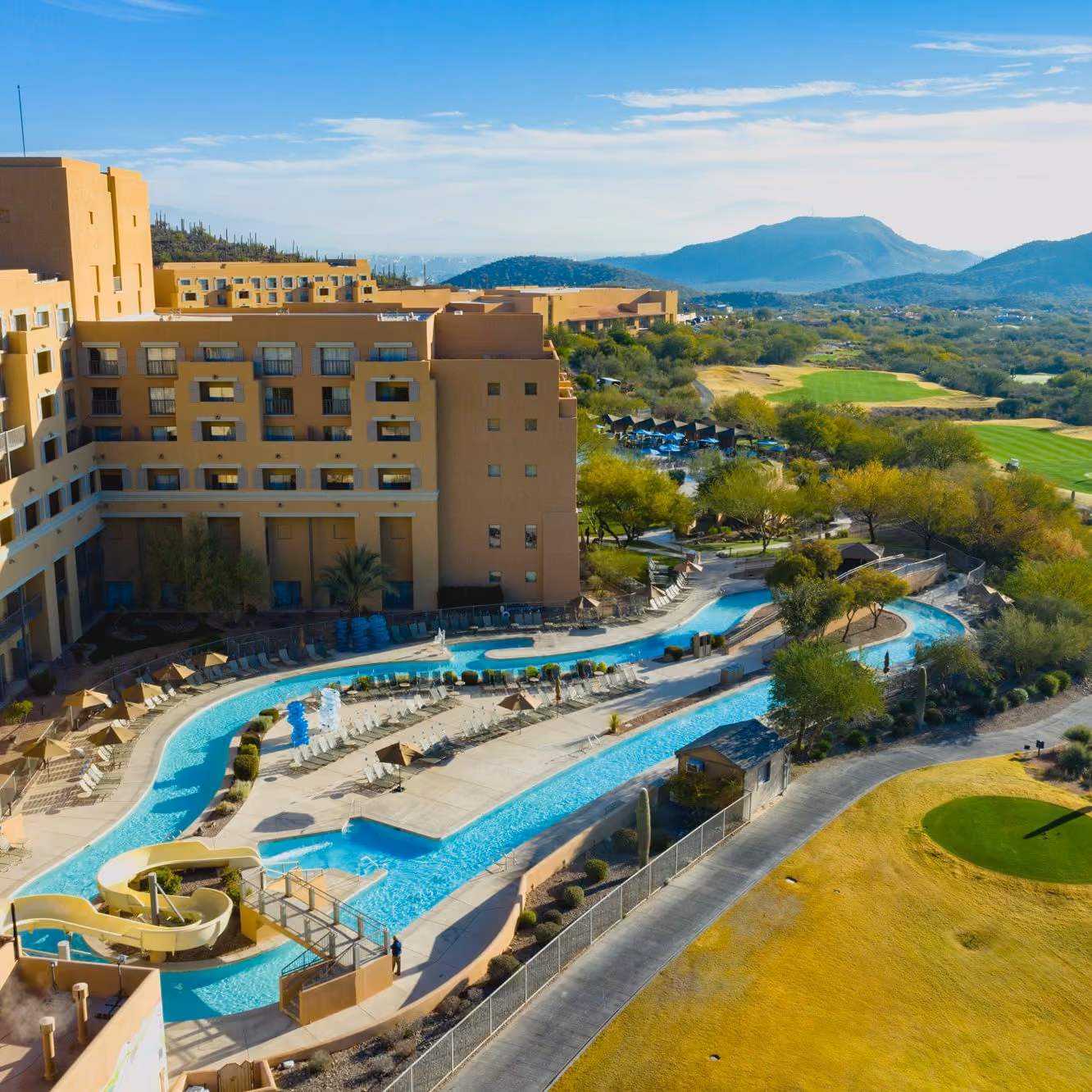 JW Marriott Tucson Starr Pass Resort & Spa in Tucson: JW Marriott Tucson Starr Pass Resort & Spa Pool and Golf View