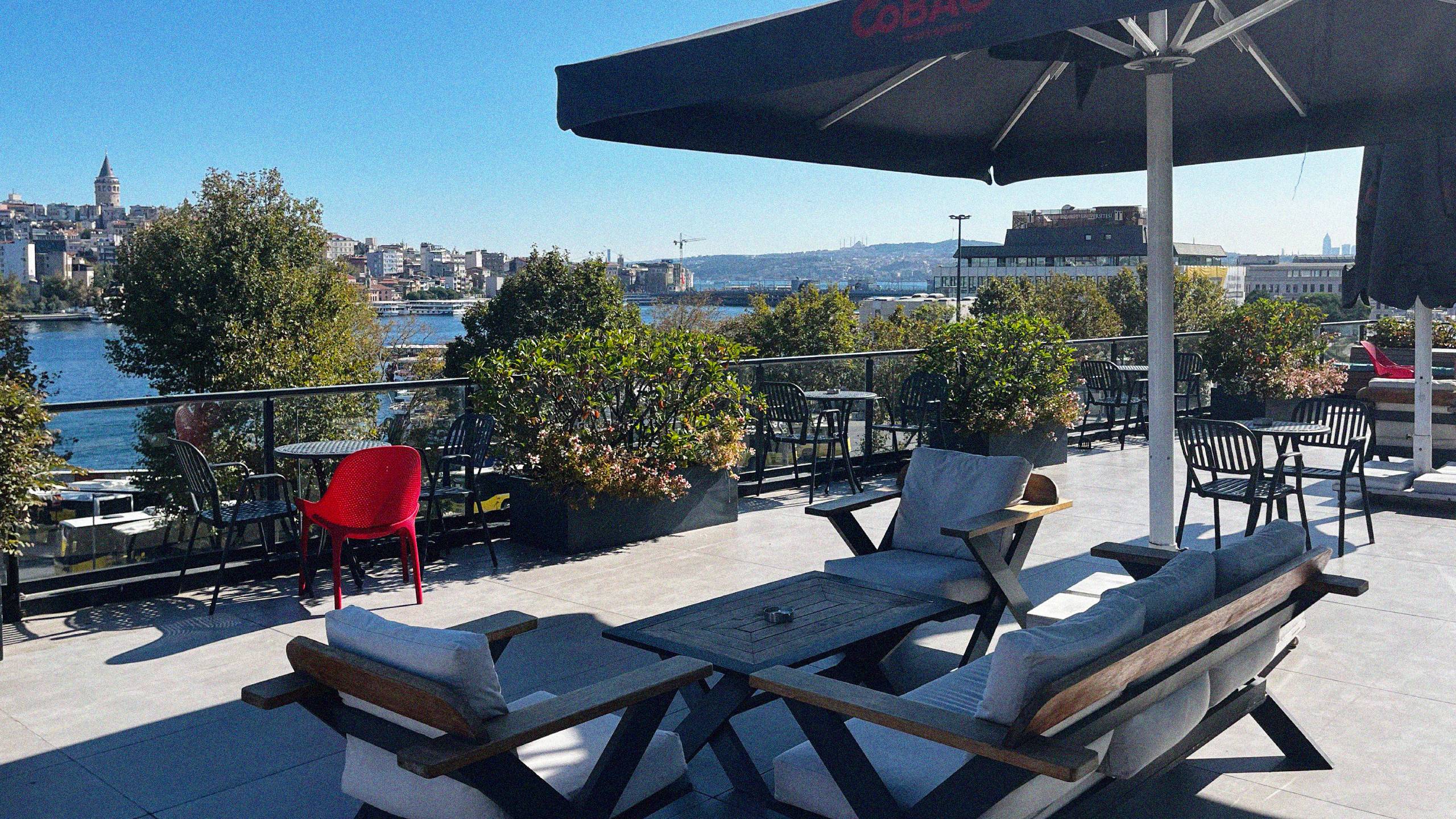 The roof terrace at the COBAC co-working space has an incredible view of the Golden Horn just before it reaches the confluence with the Bosphorus. The rooftop also features a café/restaurant serving breakfasts, lunch and espressos throughout the day, with ordering conveniently done through their mobile app. You can quite happily spend the entire day going from floor to floor.