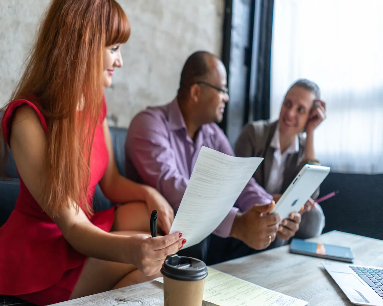 3 salariés qui recrutent