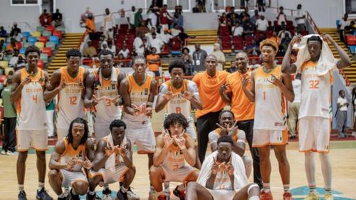 Young Elephants celebrate victory