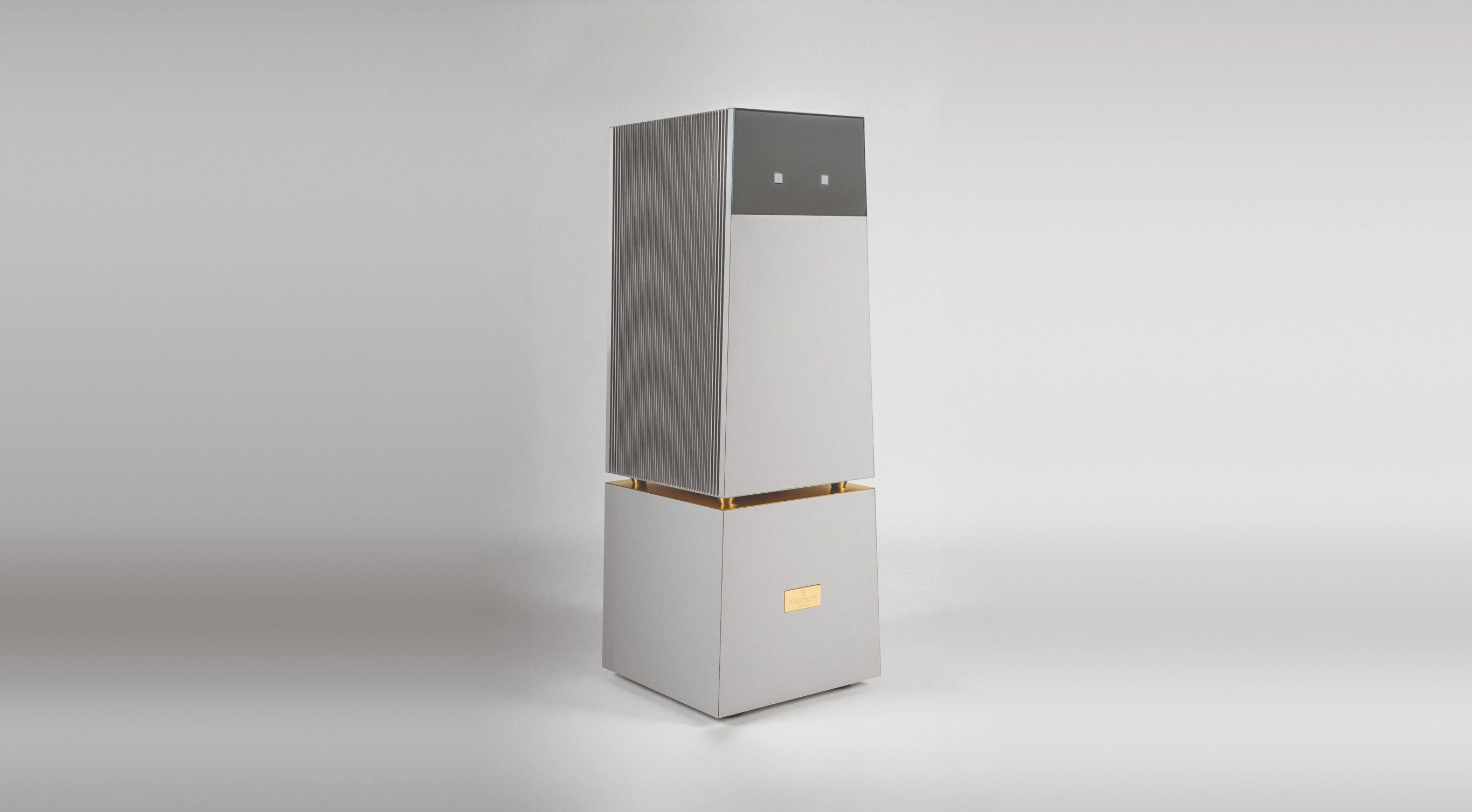 Goldmund Telos 9800 mono power amplifier