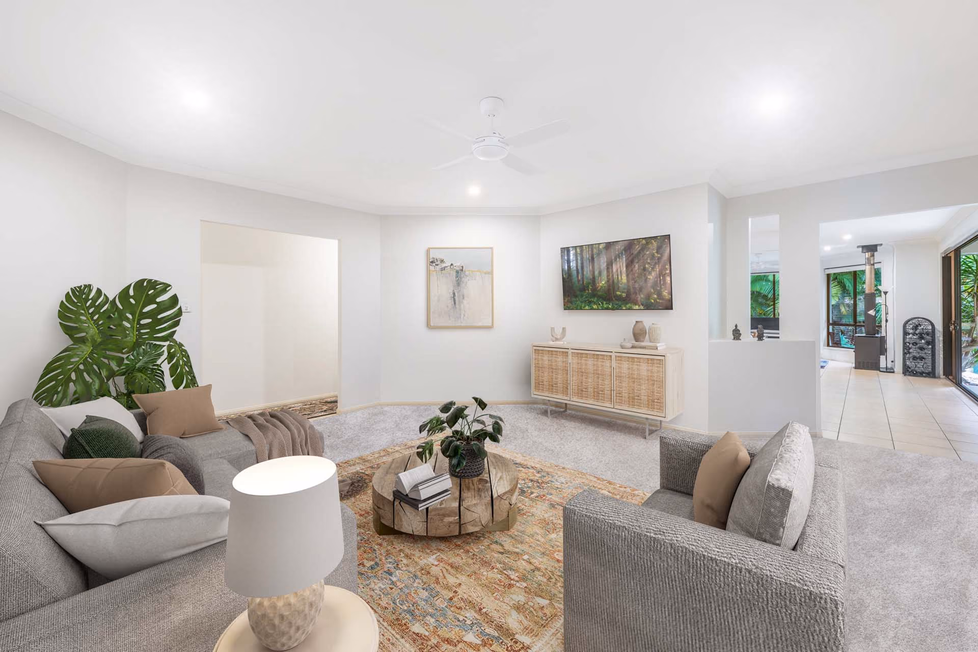 Welcome to 4 Evergreen Avenue, Palmwoods – where privacy meets the allure of a lush green oasis. This 5-bedroom, 2.5-bathroom grand build home redefines luxury living on an expansive 866m2 corner block.