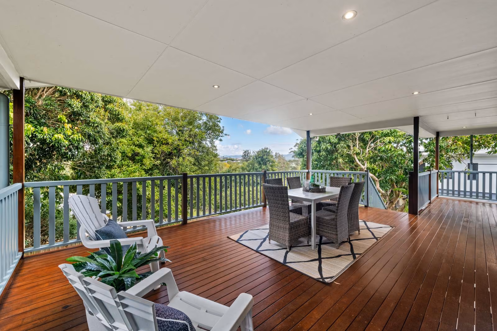 Discover this exceptional family home that combines a hint of hinterland charm with low-maintenance living, just minutes from the Woombye township. This captivating 4-bedroom, 2-bathroom home will impress you from the moment you enter, with a stylish oversized kitchen and a sprawling outdoor entertainment deck.