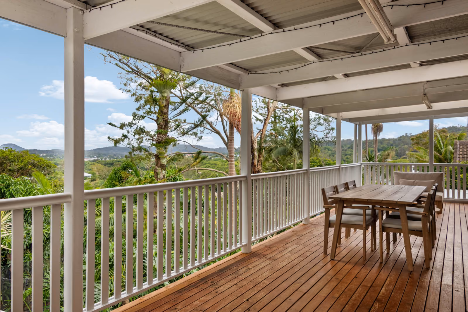 Perched on an elevated 880sqm block at the end of a quiet no-through road, this stylish Queenslander-style home offers space, comfort, and breathtaking views of Mount Ninderry.