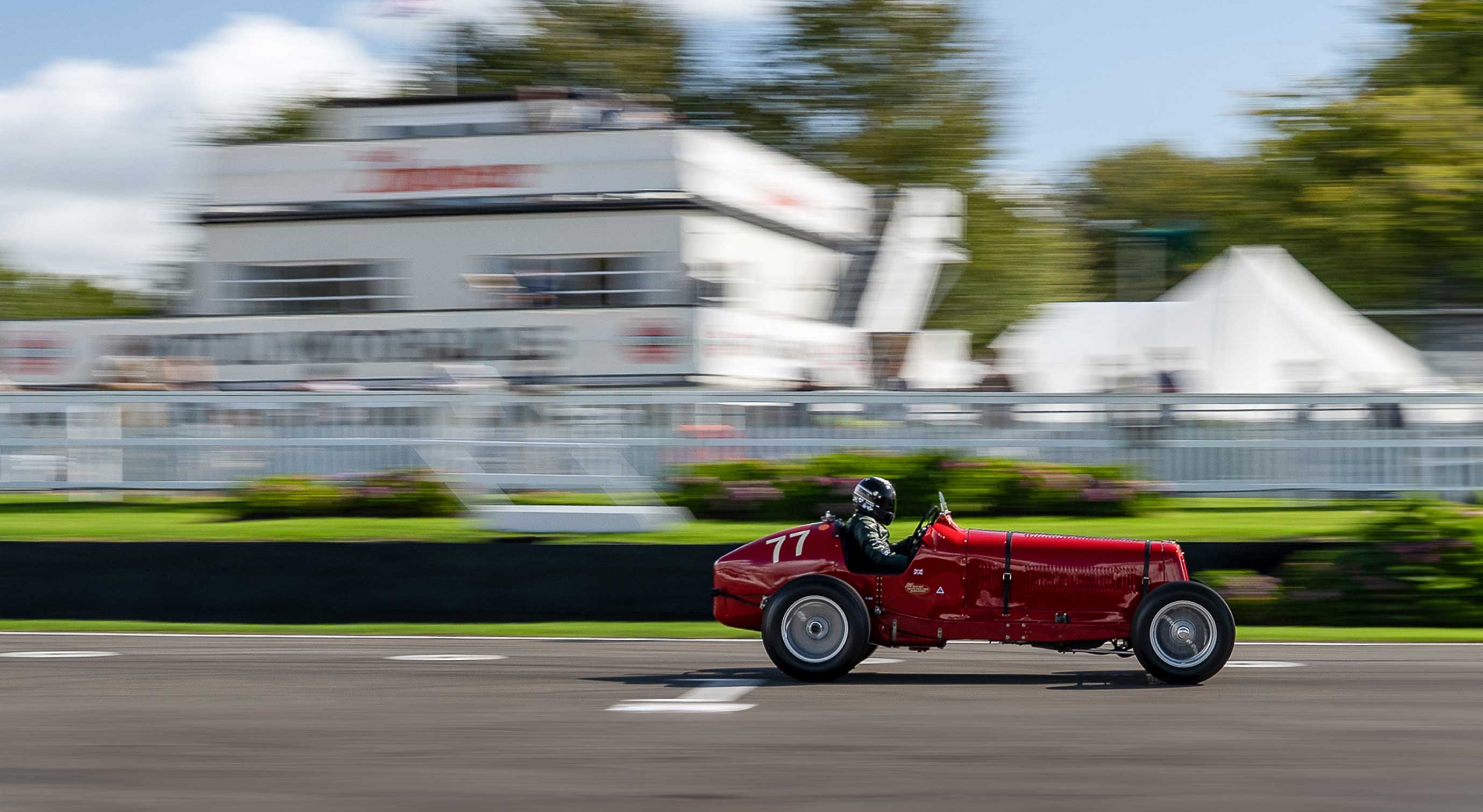 Tom Hardman Limited racing at Goodwood