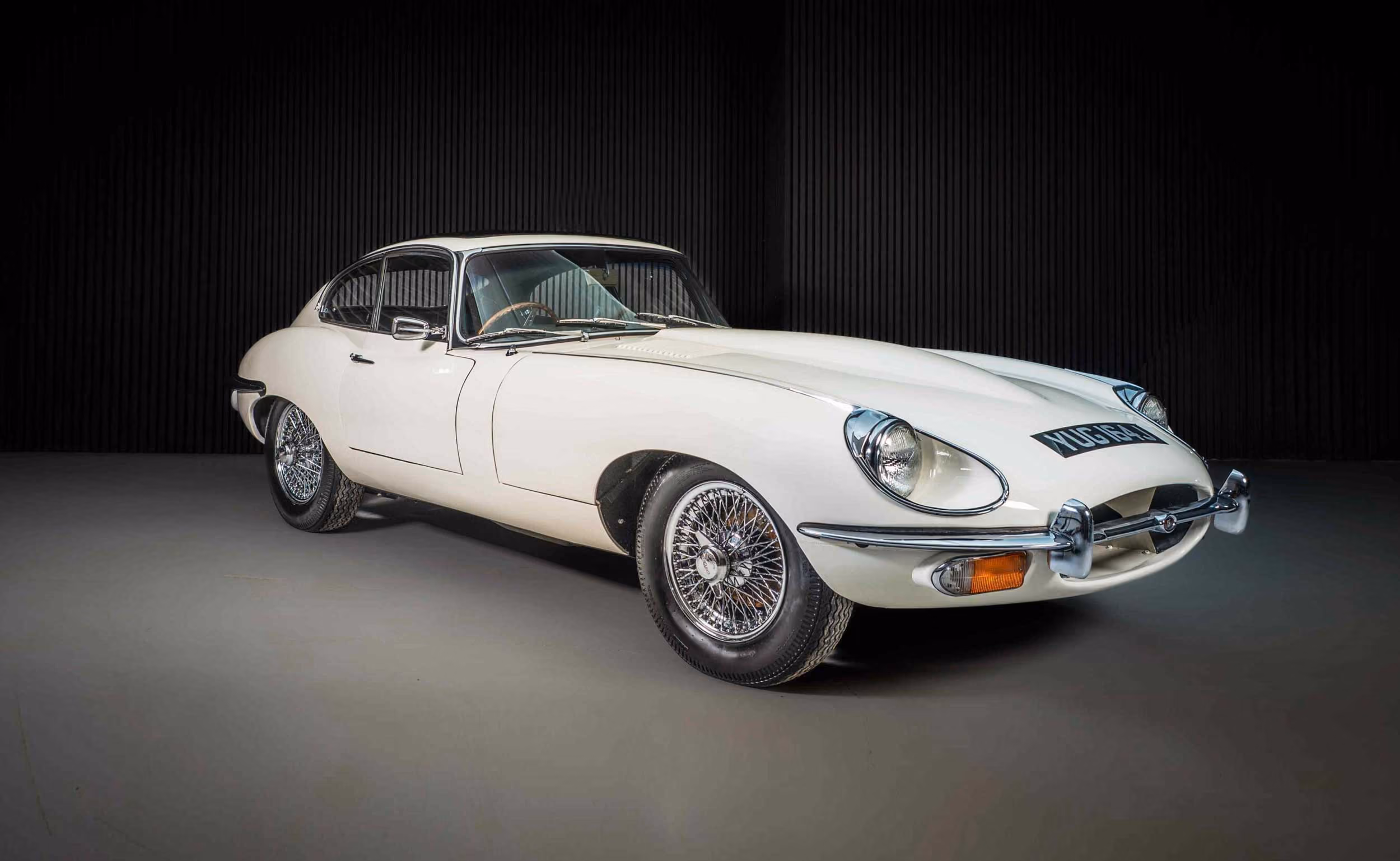 Jaguar E-Type Series 2 4.2 — Fixed Head Coupe