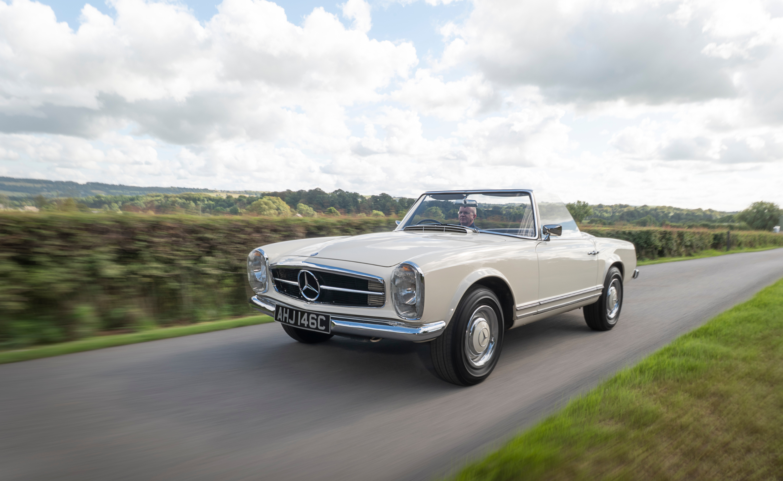 Mercades Benz 230SL Pagoda Manual