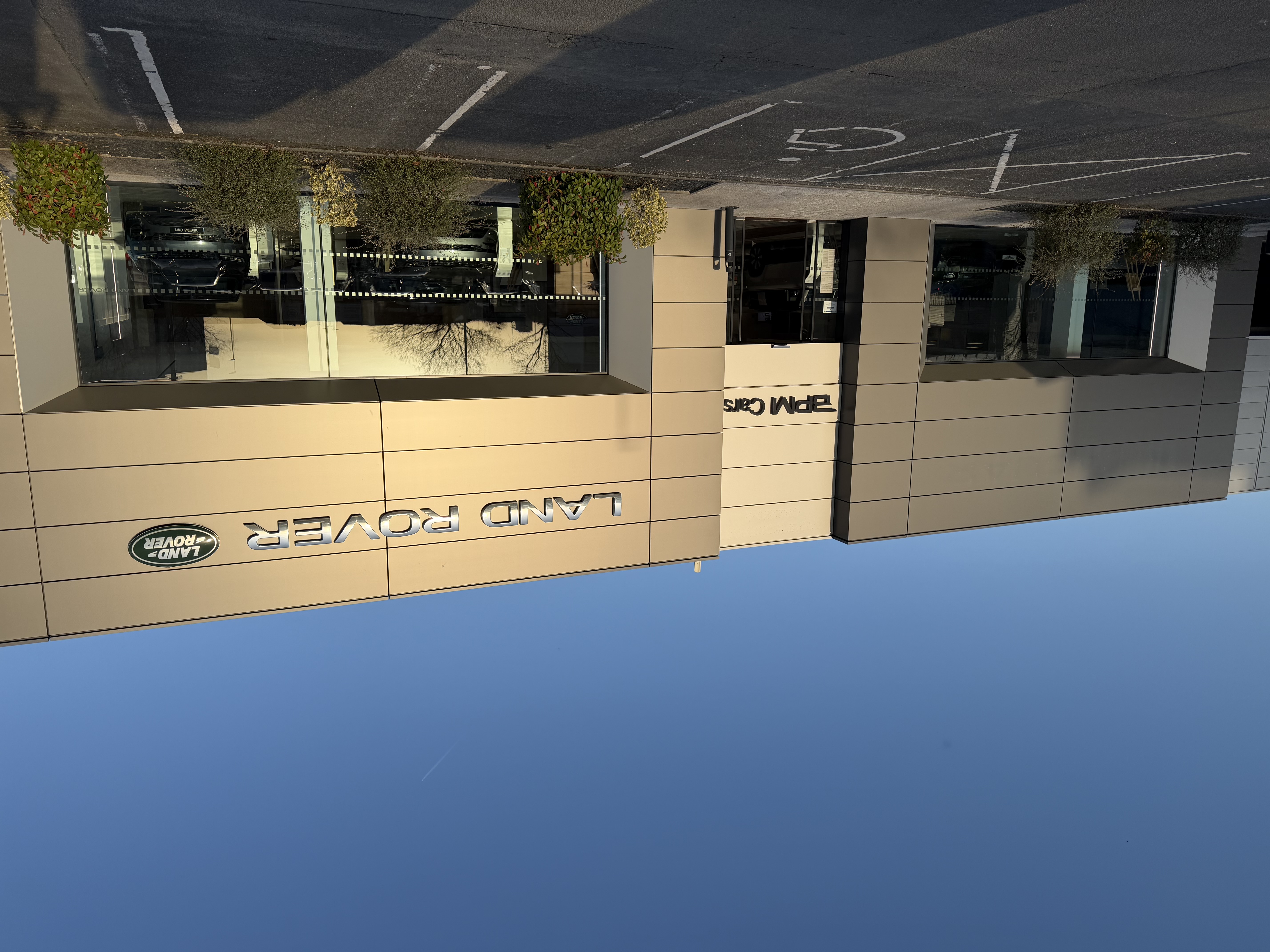 BPM Cars - Land Rover Orléans