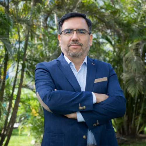 Sandro Alberto Paz Collado