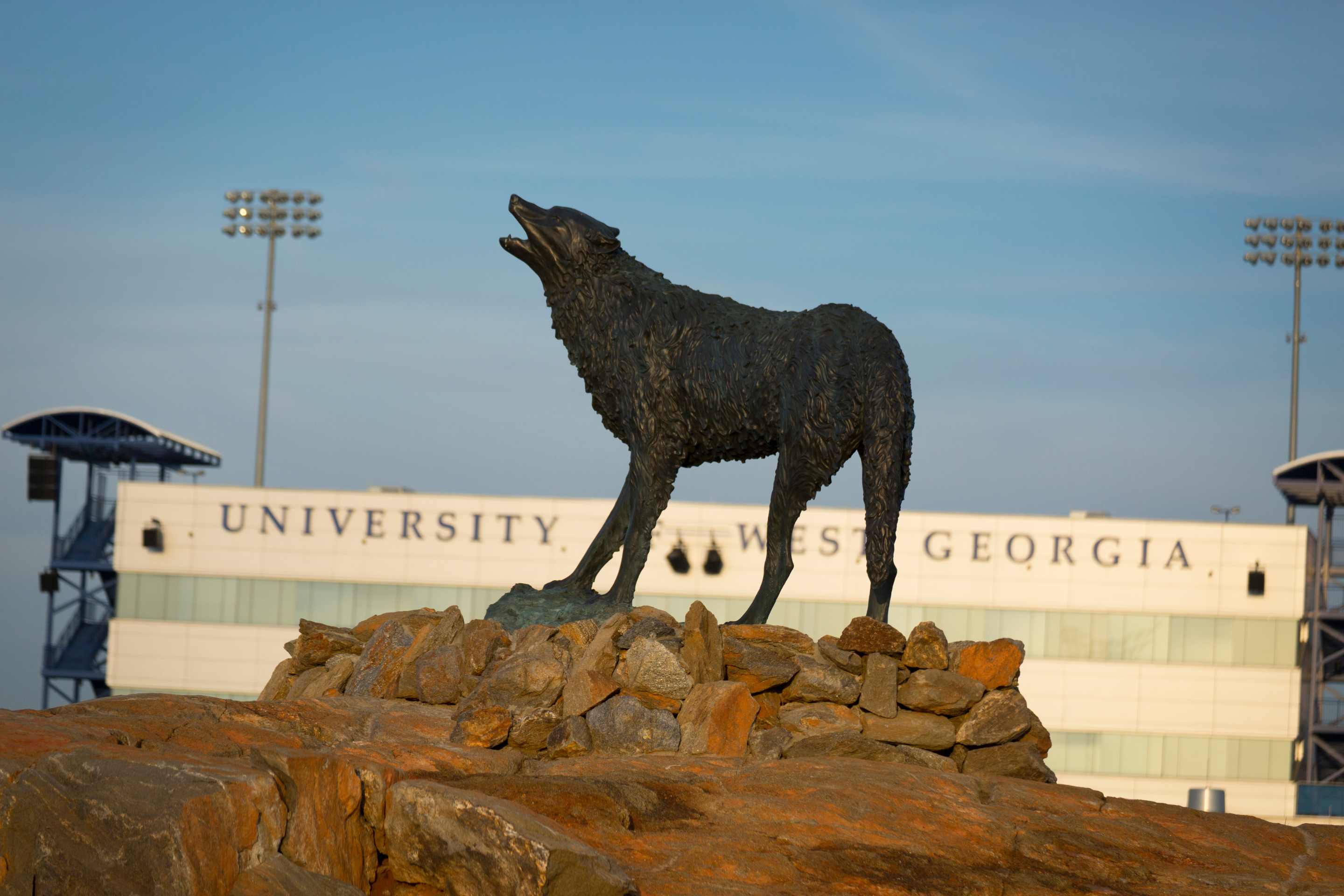 A bronze wolf statue shown on the University of West Georgia campus.