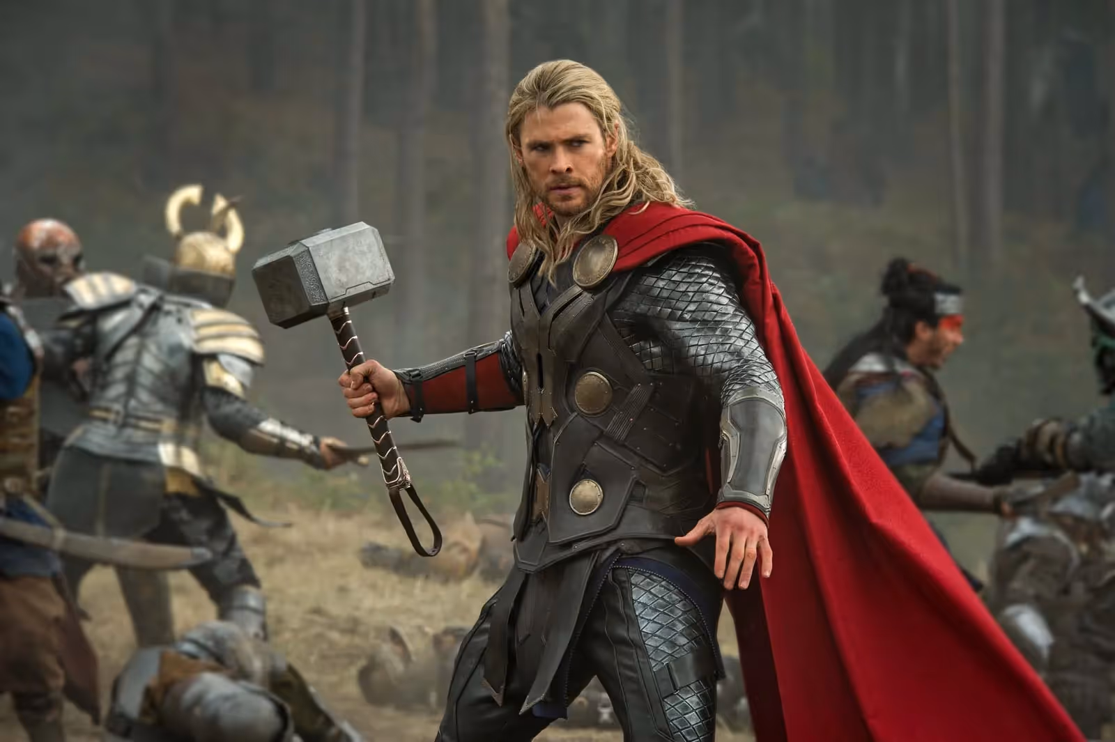 Chris Hemsworth scene playing Thor