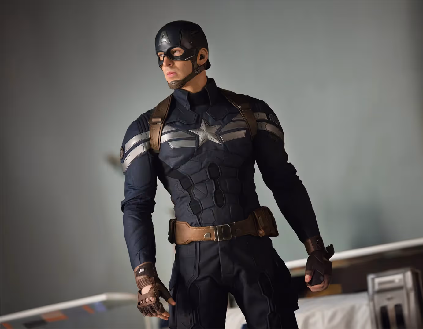 Chris Evans without Captain's America shield